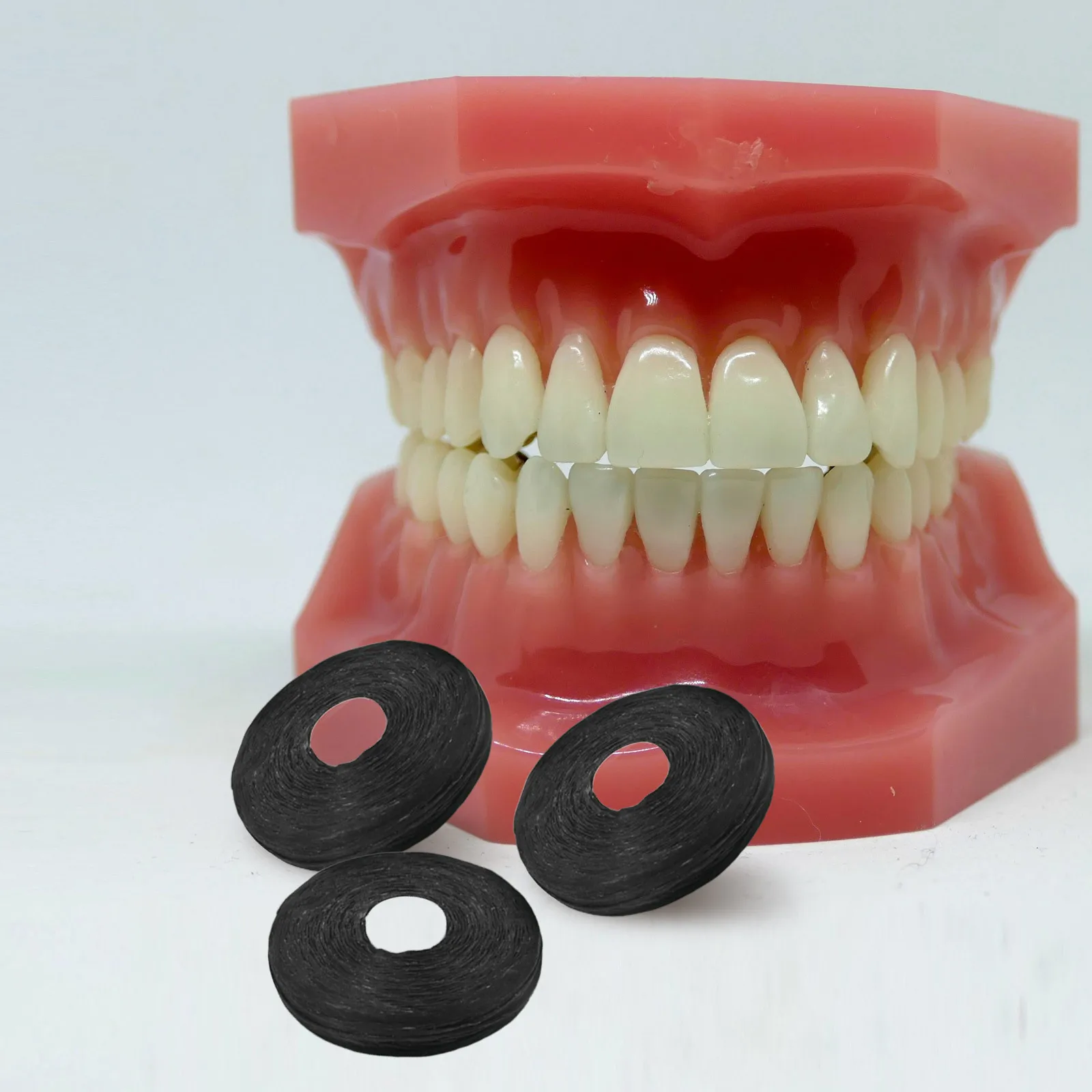 

8pcs Charcoal Infused Dental Floss Black Floss Spool for Effective Cleaning Flosser Wire Toothpick Oral Care Kit