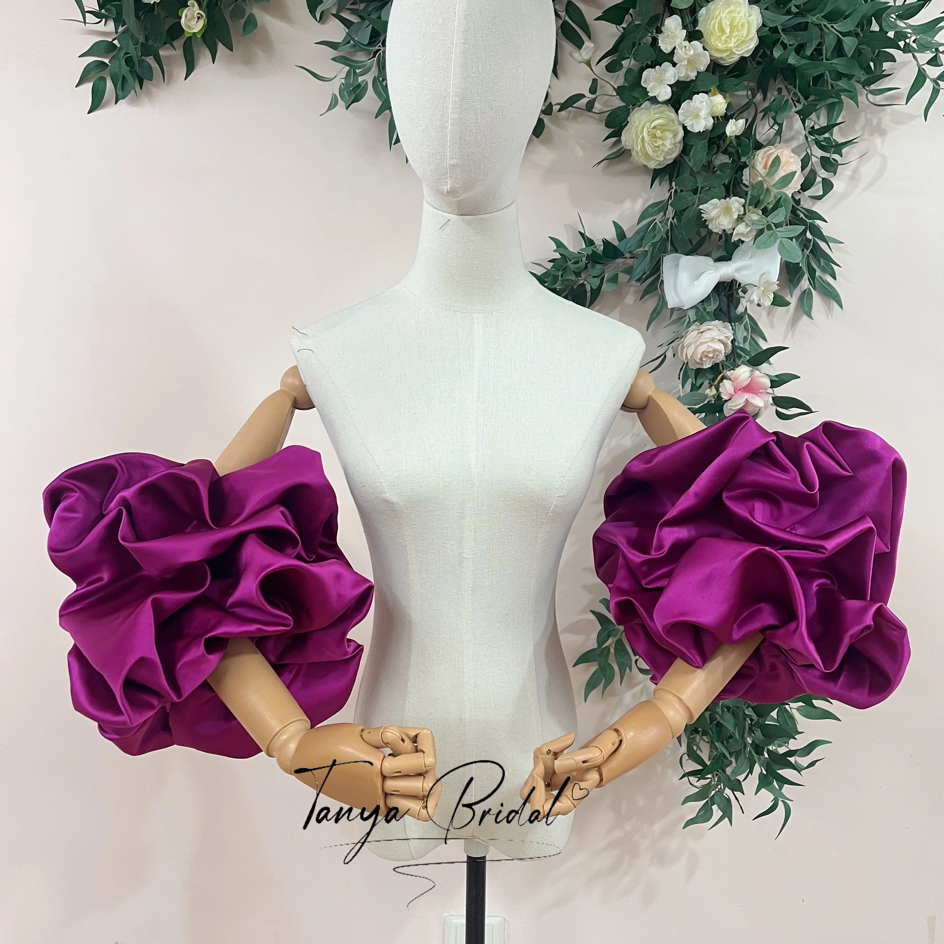 Purple Satin Off-The-Shoulder Detachable Sleeves Wrap Cloudy Puffy Arm Sleeves for Homecoming Party