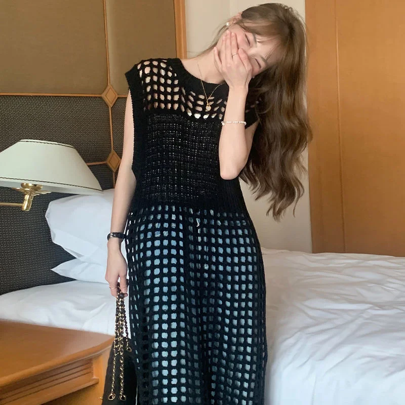 Knitted Midi Dress Women Hollow Out Design Sleeveless Solid Casual French Style Fashion Tender Holiday Summer Chic O-neck Ladies