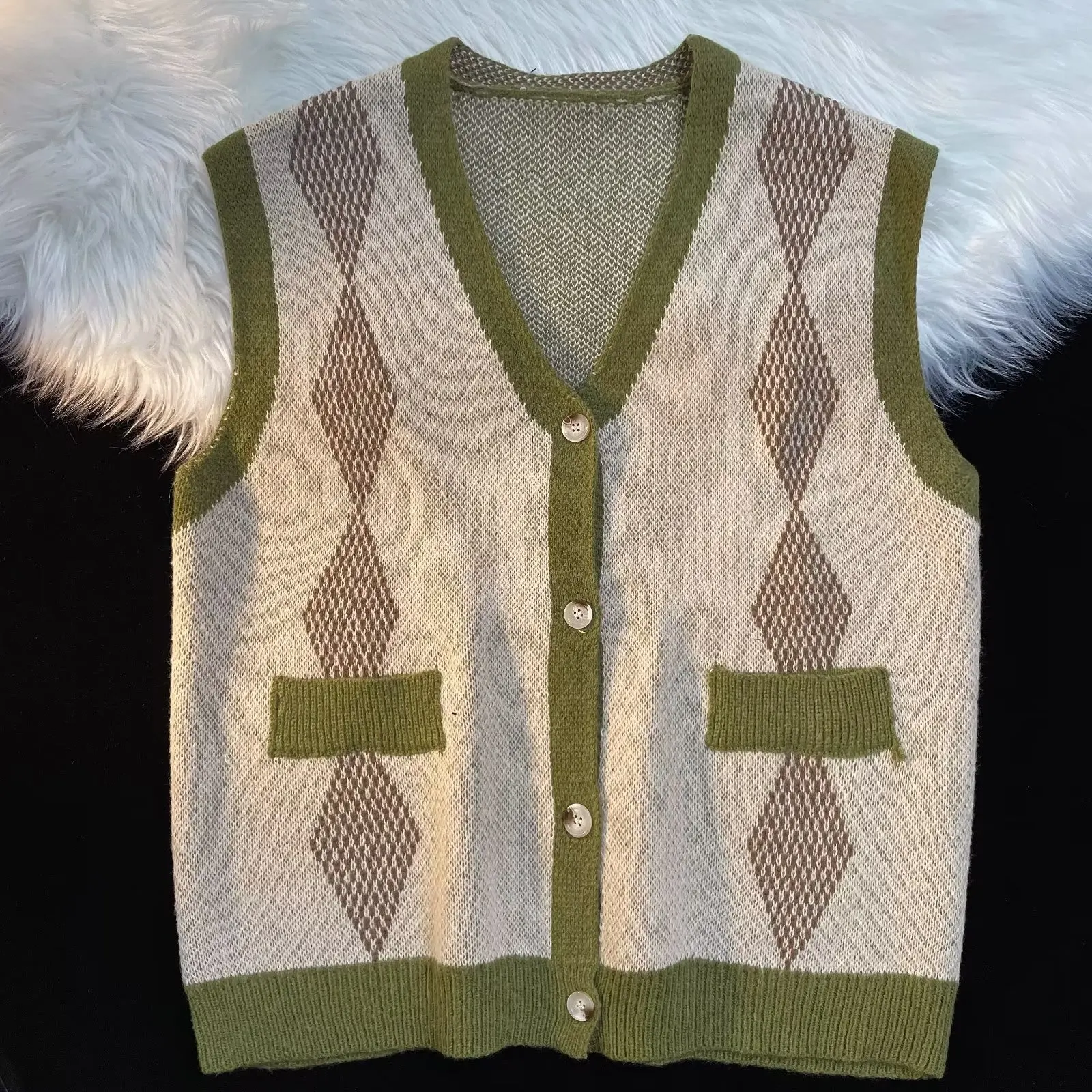 

2023 Men's Lazy Temperament Autumn Sweater Vest Jacquard V-neck Plaid Casual Knitted Vest