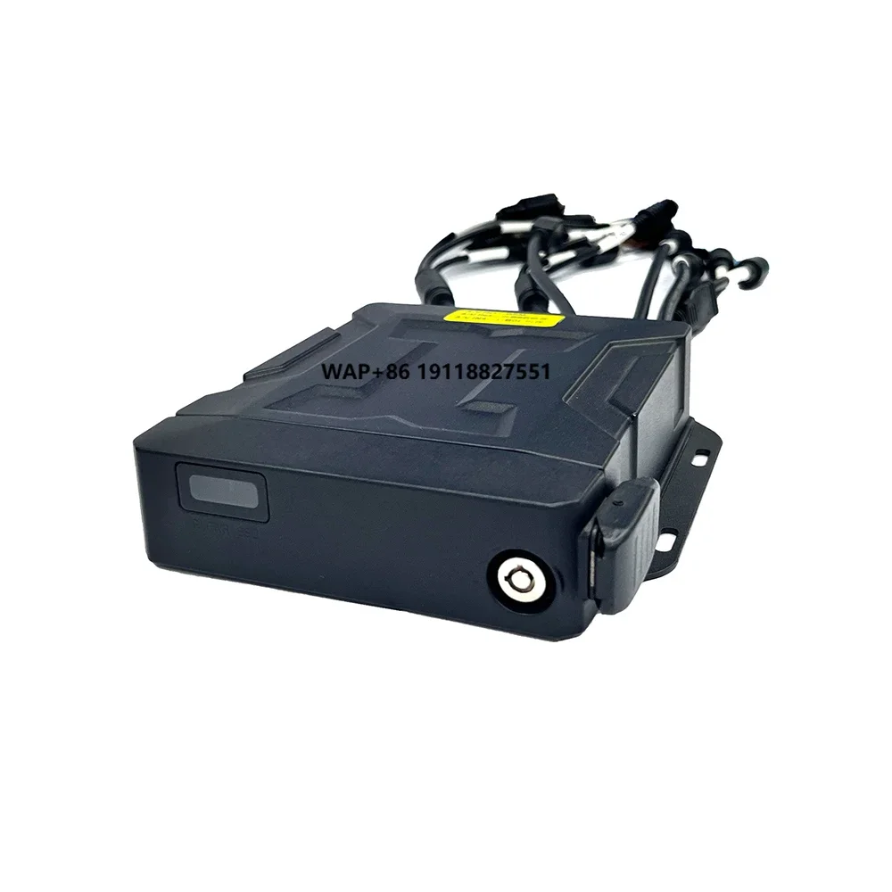 H.264/H.265 Waterproof IP 68 Car Black Box 1-Year Warranty 1080p 4CH SSD Dash Cam with LCD Screen for Trucks Fleet
