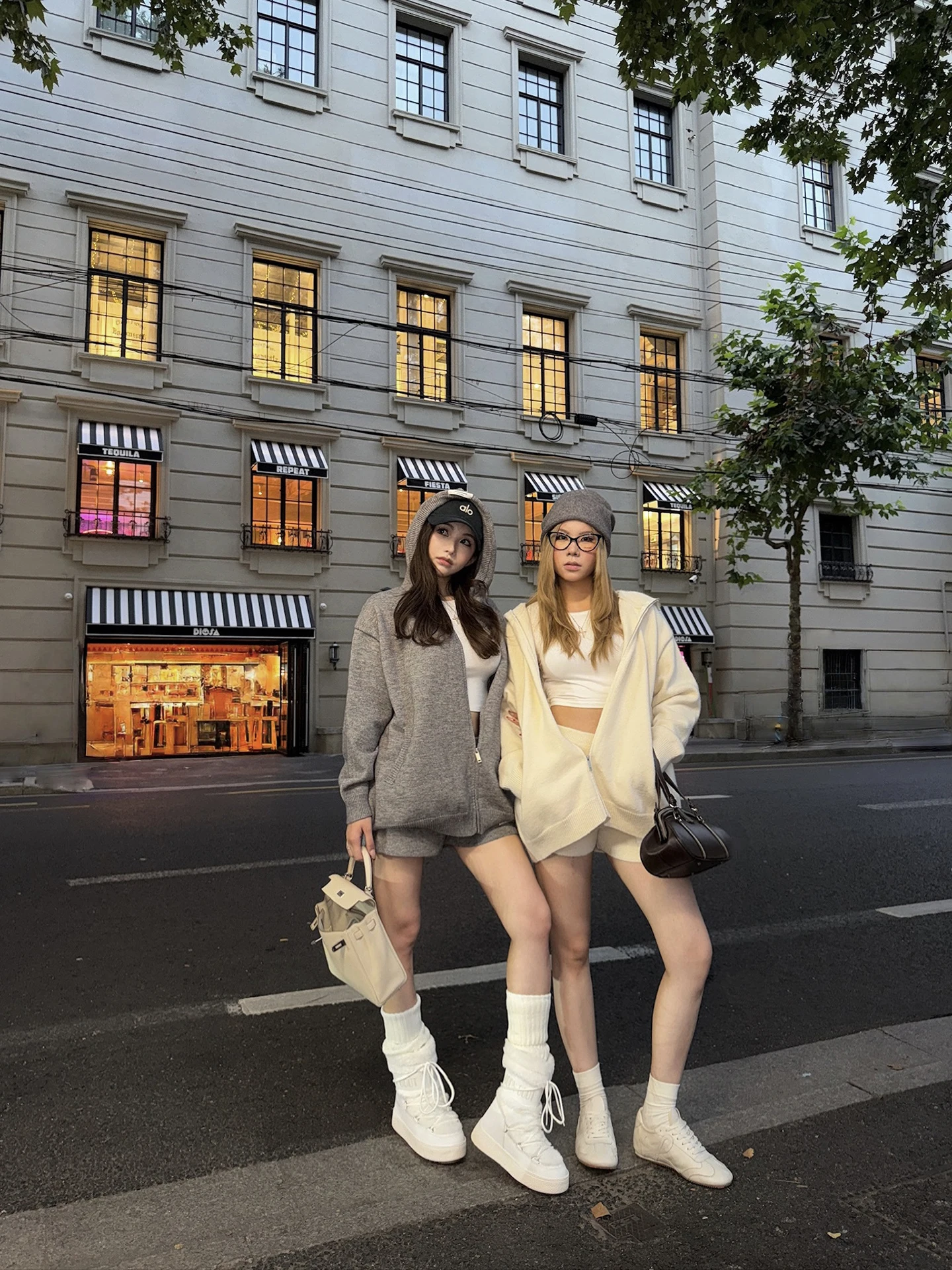 

Комплект PiRui: толстовка на молнии с капюшоном и брюки с высокой талией, повседневный женский костюм-двойка из полиэстера...