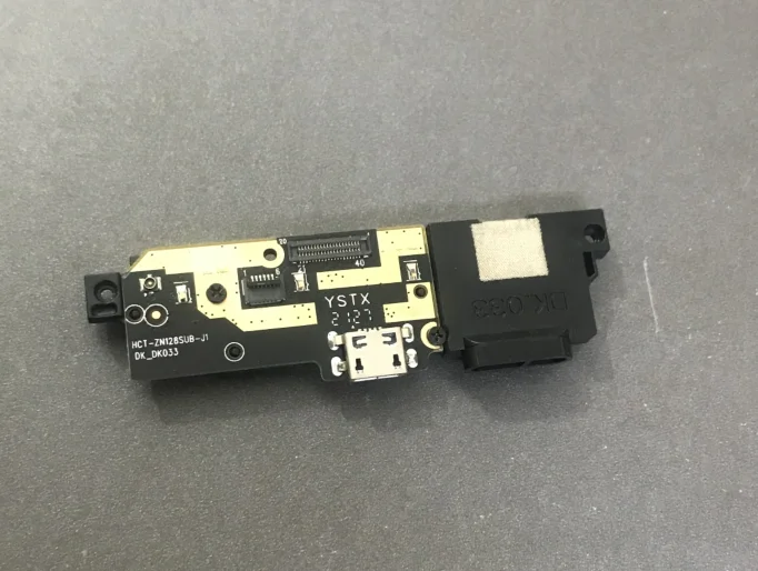

Original USB Plug Charge Board+loud speaker For OSCAL S60 Pro MTK6762V/WD Octa Core 5.7 inch HD+