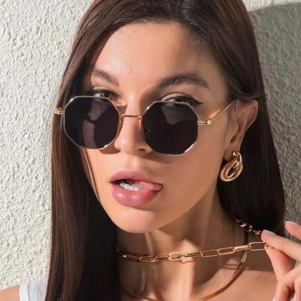

Trendy Lightweight Retro Square Sunnies Sunshade Eyewear Alloy Unisex Polarized Sunglasses Waterproof HD Anti-UV Glasses Catwalk
