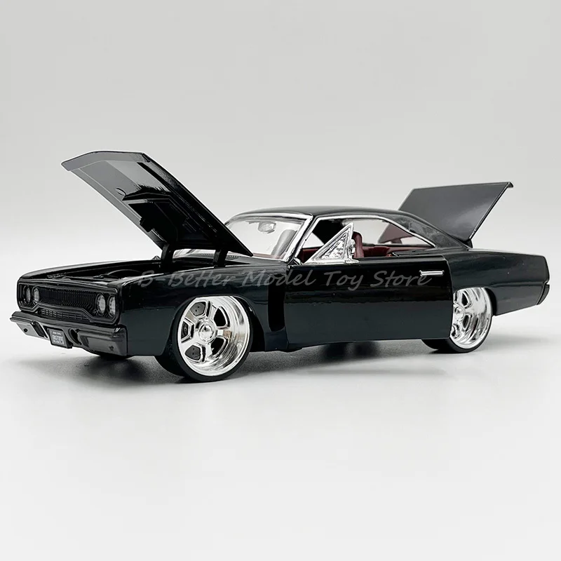 1:24 Diecast Car Model Toy Plymouth Road Runner Vehicle Replica Collector Edition