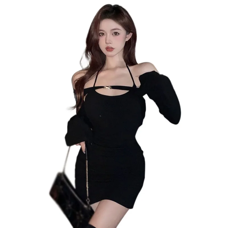 

Ladies Solid Color Dress Set Hanging Neck Pleated Slim Sexy Dress + Long Sleeve Shawl Two Piece Set