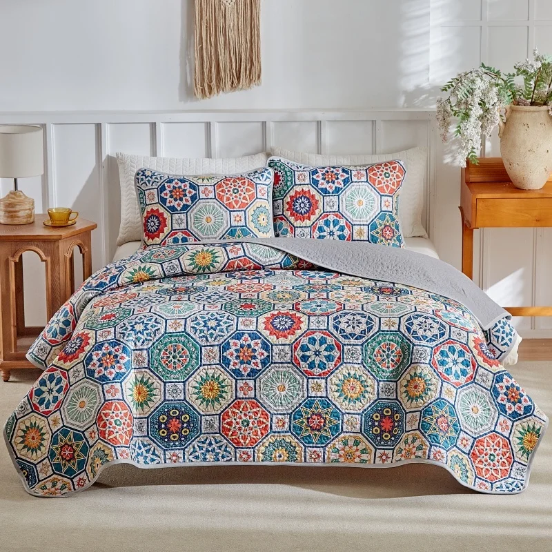 Quilted Geometric Bedspread Set 3