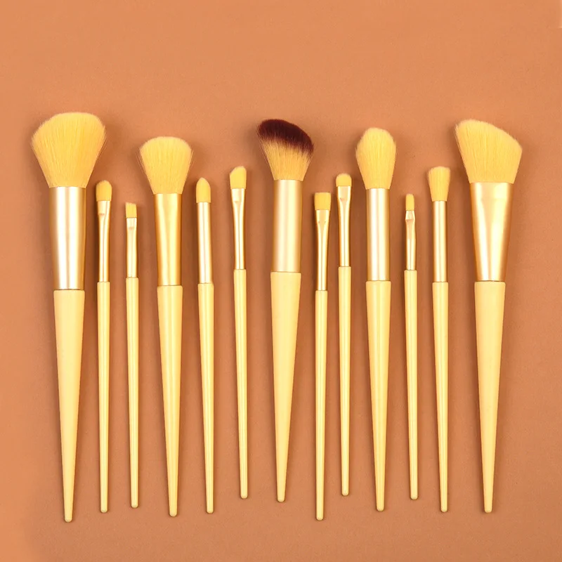 

13 PCS Makeup Brush Set Soft Fluffy Eye Shadow Foundation Blush Highlighter Concealer Brush Female Beauty Tool Christmas gift