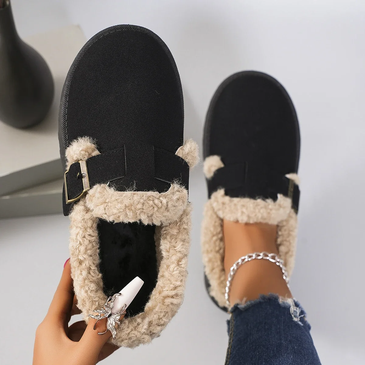 New Winter Women\'s Shoes Boken Shoes Plush Fashion Retro Bean Shoes Cotton Women\'s Flat Sole Slippers Platform Women Boots