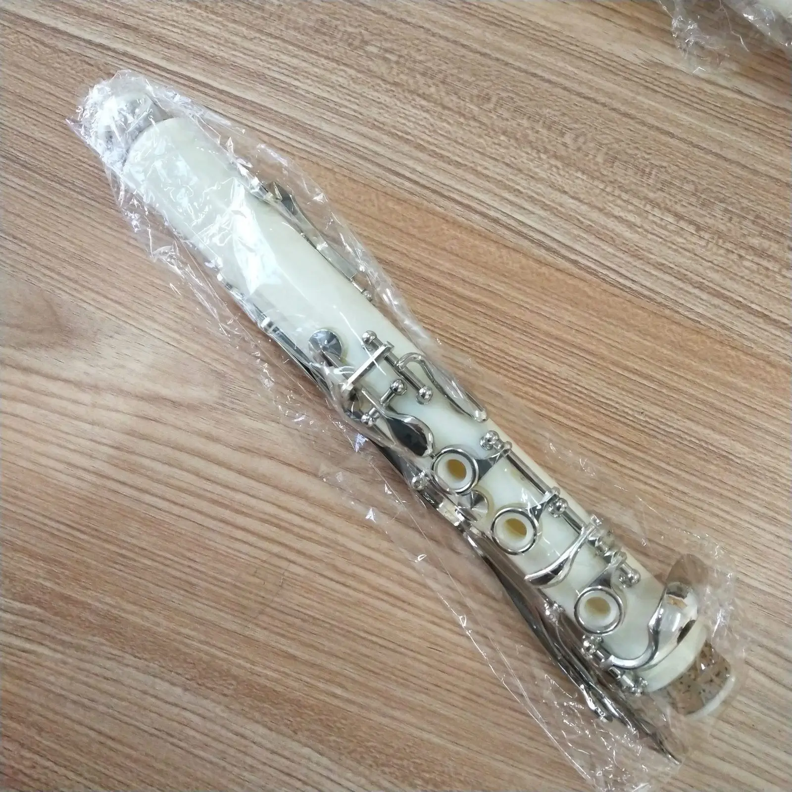 Eccellente clarinetto G Tune 20 tasti buon materiale e suono