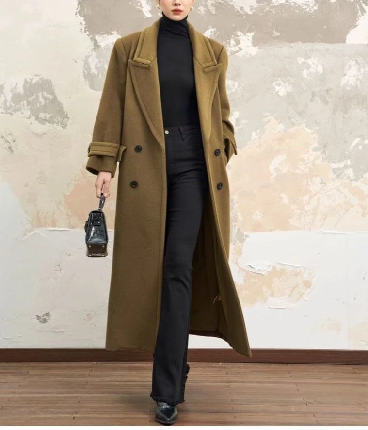 The New Woolen Autumn and Winter Coat Is Loose and Advanced Thickened Double-breasted Woolen Coat Looks Thin.