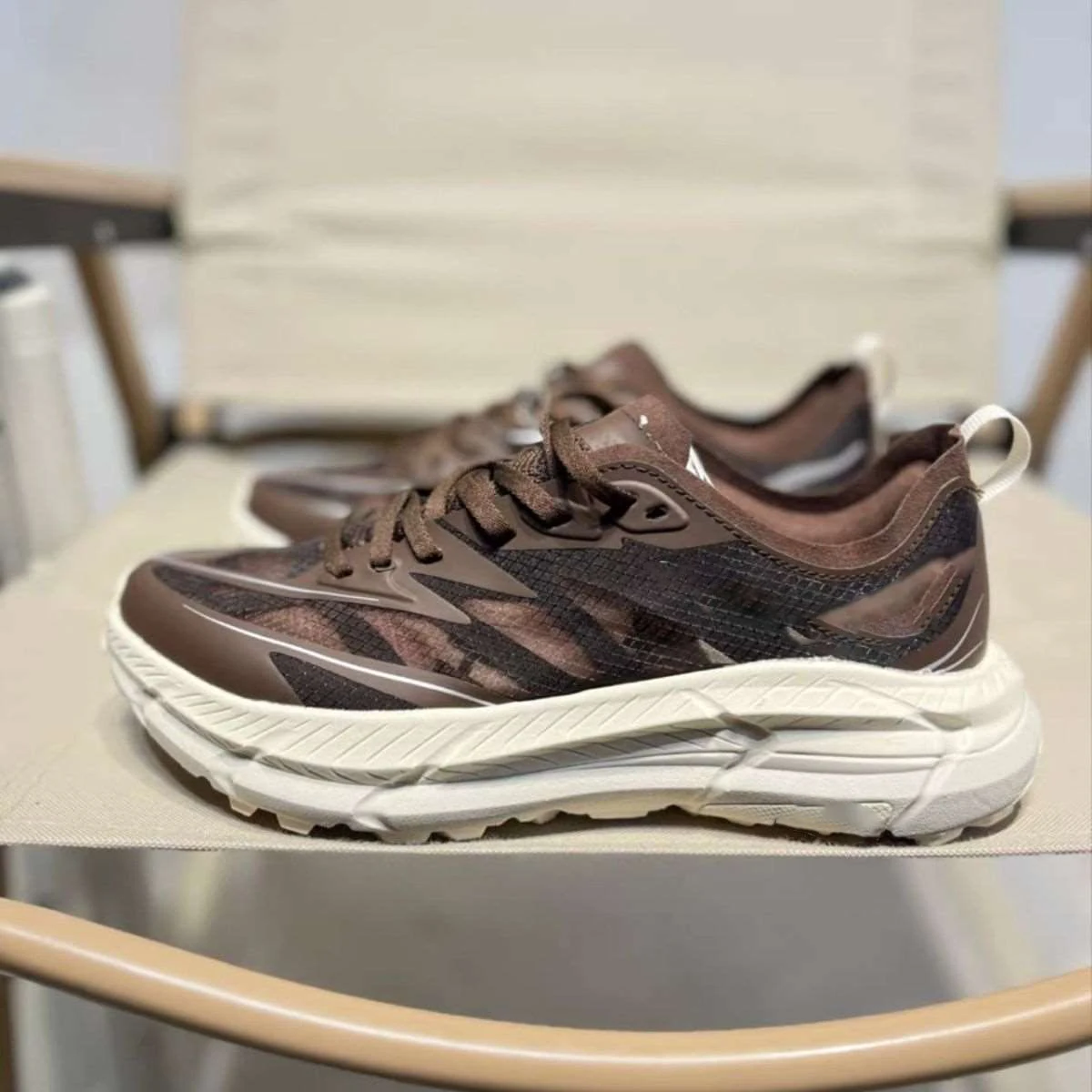 New 2025 Winter Marathon Running Shoes - Hot Seller Professional Track Shoes Track Shoes with Superior Traction