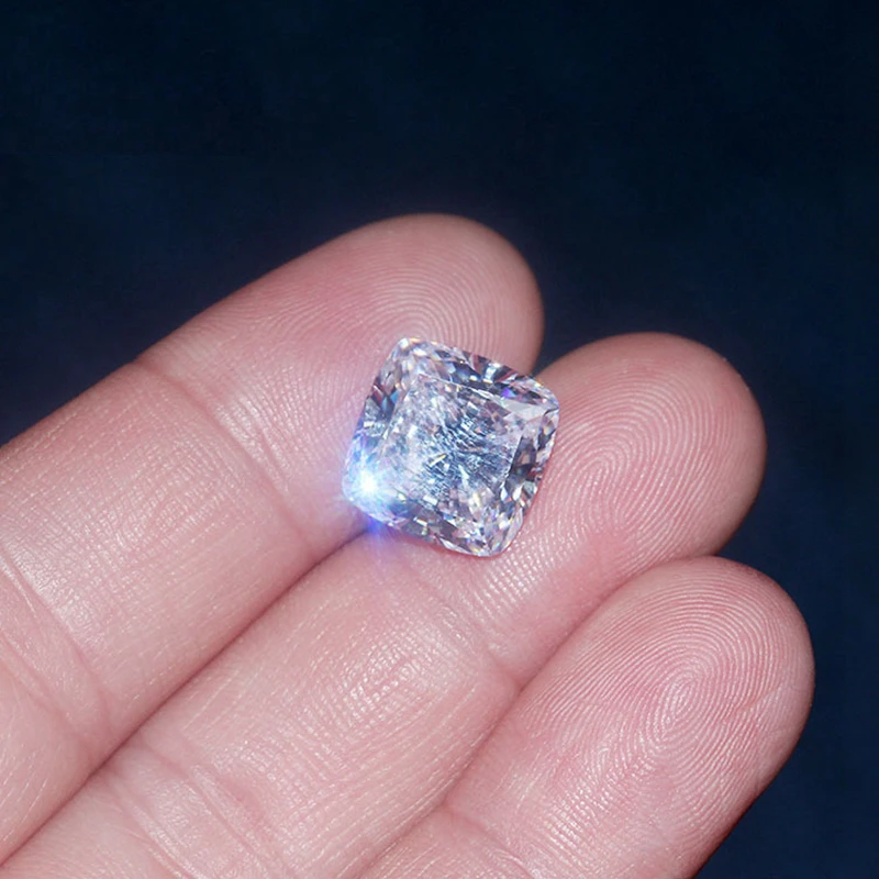 Top Quality Natural White Sapphire 12x12mm 14.0Carat Sparkling Square Cut Loose Gemstones for Collecting and Jewelry Making