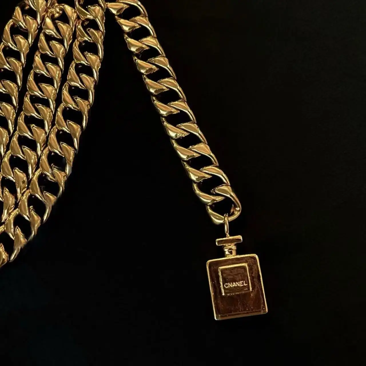 Fashionable Metal Star Chain Waist Chain for Women JK Uniform Skirt Belt Five Pointed Star Pants Chain Korean Style Skirt Belt