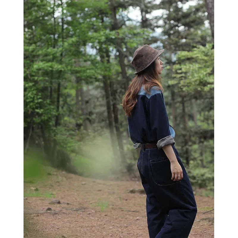 

Весенне-осенняя новинка: двухцветная джинсовая куртка из льняного хлопка с маленьким воротником-стойкой, асимметричного кроя, свободного силуэта, в стиле кэжуал, с контрастными цветами.