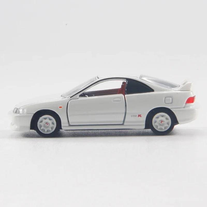 TAKARA TOMY simulation alloy car flagship version TP02 Honda INTEGRA TYPE R sports car, toy for boys, holiday gift for children