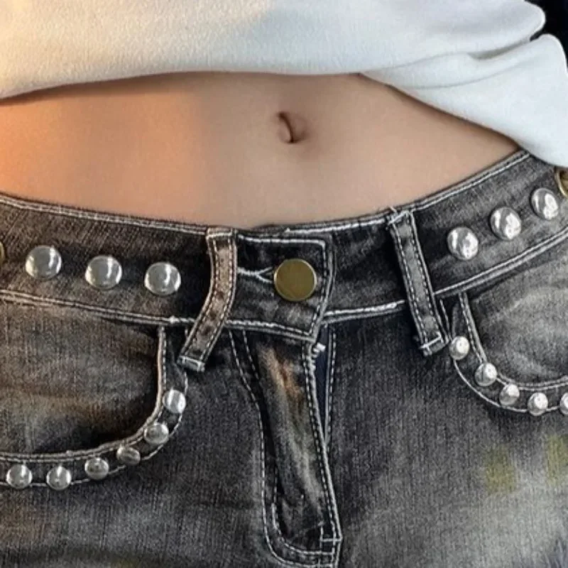 Denim-Shorts für Damen, Flauschige Streetwear mit Nieten, Hot Pants für Frauen, Frühling Herbst, Sexy Bandage-Hosen, Kurze Hosen im Y2K American Retro-Stil – Detail 3