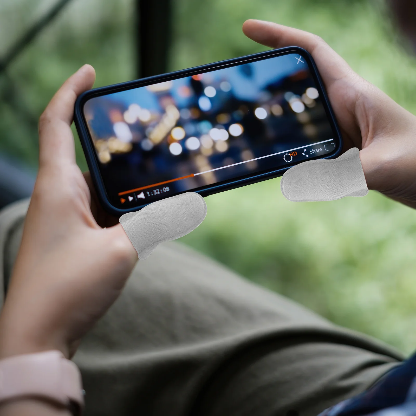 

10Pcs Stylish Durable Gaming Finger Sleeves for Mobile Games Breathable Thumb Covers Enhance Control and Precision