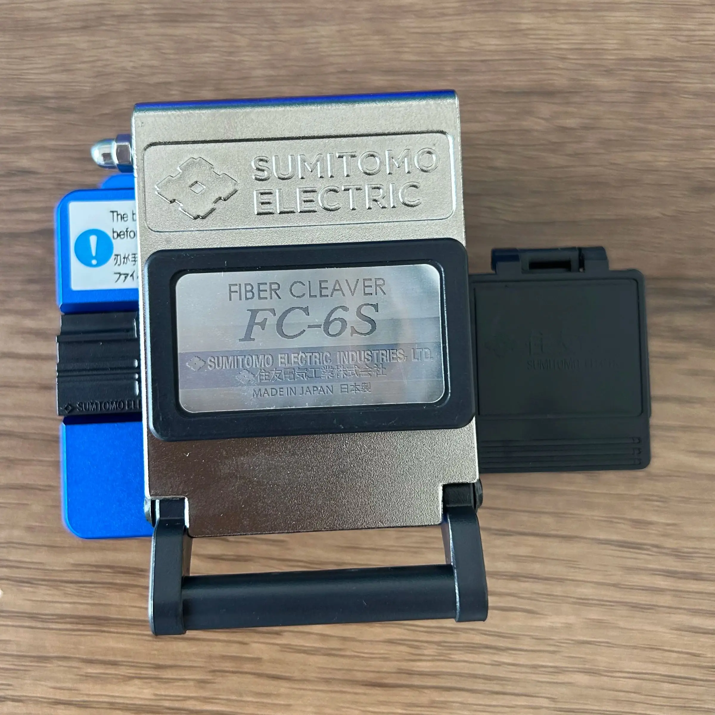 Sumitomo FC-6S Optical Fiber Cleaver High Precision Fiber Optics Cutter With Trash Box Made In China - Image 6