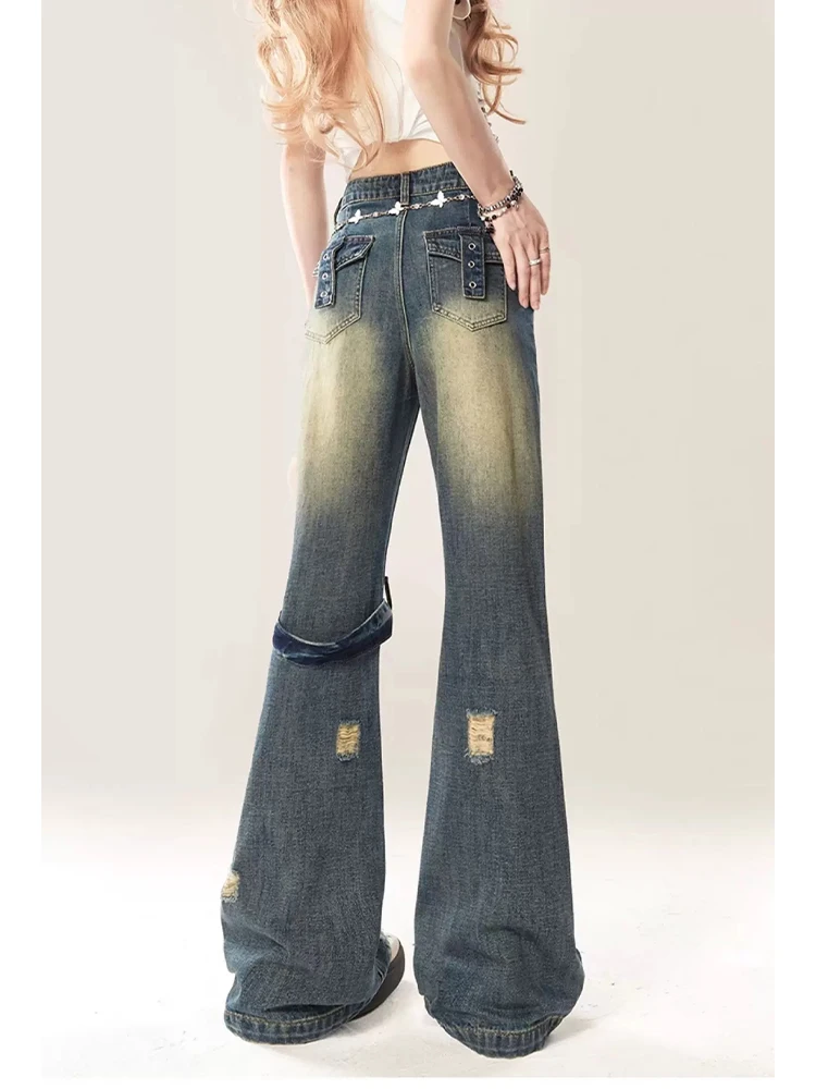 Damskie jeansy vintage w kolorze niebieskim, luźne, z dziurami, w stylu Y2k, japońskie, z lat 2000., lat 90., Harajuku, dżinsowe spodnie, streetwear, estetyczne spodnie, ubrania w stylu trashy.
