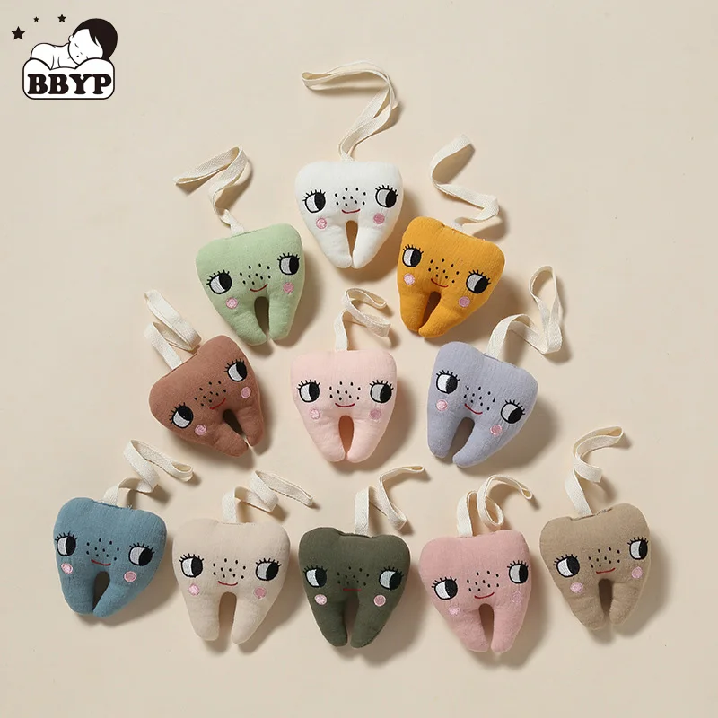 Handmade Cotton Teeth Shape Baby Pacifier Clip Chain Pendant Fluffy Nipple Holder Clips Toys Newborn Dummy Soother Holder Decor