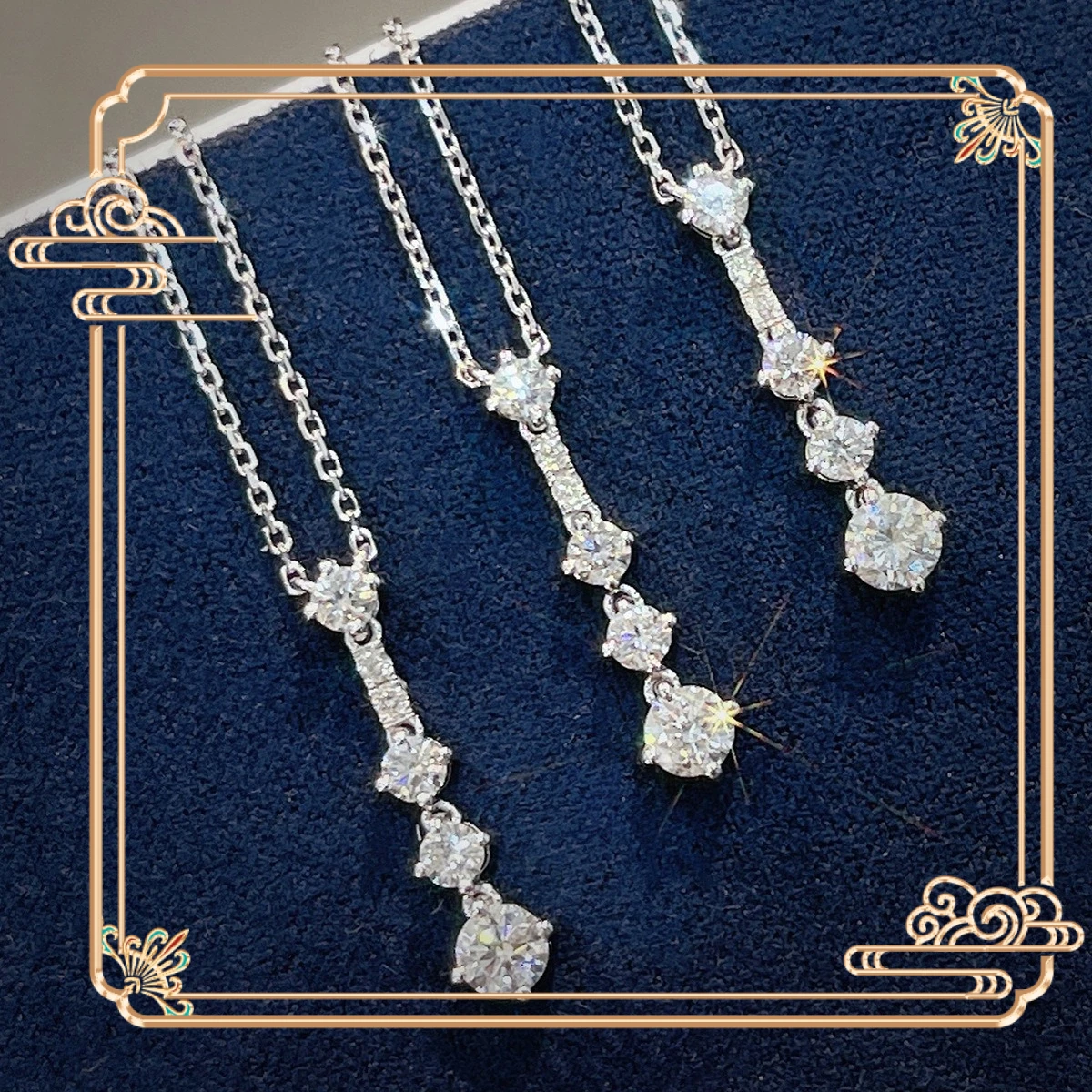 

Красное лось, все тело, стерлинговое серебро S925, глубокое V-образное платье, повседневное ожерелье на подтяжках, аксессуары, кулон, стильный, простой, легкий, роскошный