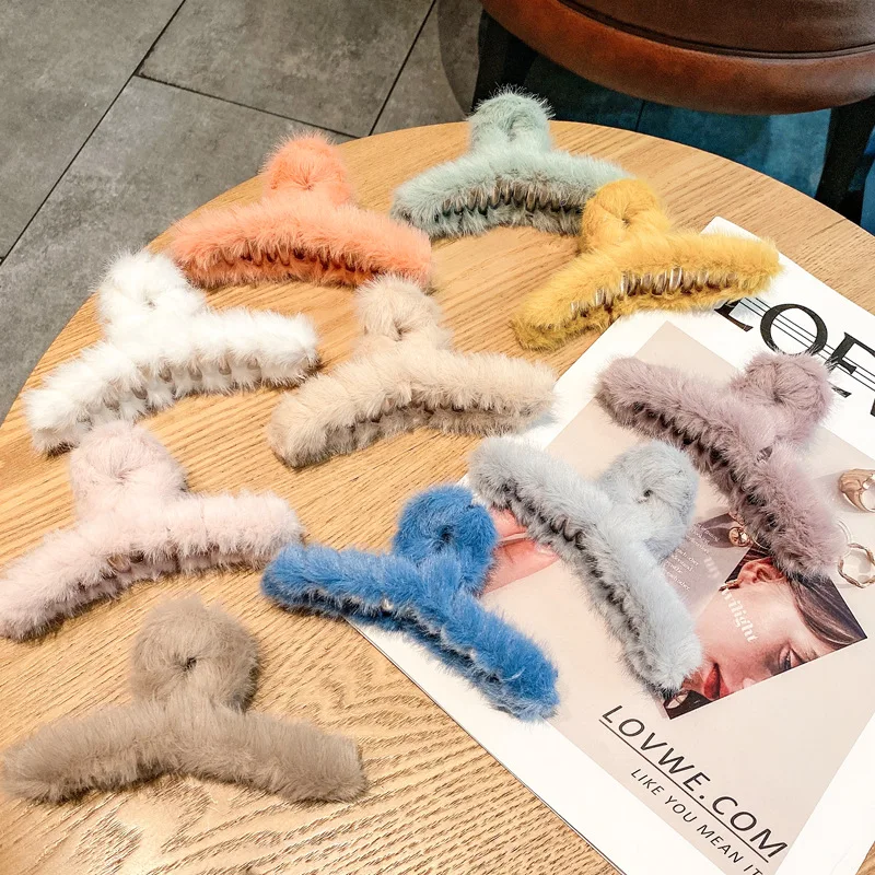 

2Autumn and Winter Plush Claw Clip Korean Style Girl Back of Head Bun Hair Claw Hair Accessory Hair Clip Shark Clip