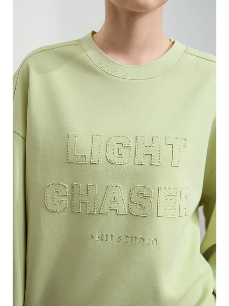 AMII Minimalist Sweatshirt For Women 2025 Spring New Casual Streetwear O-Neck Drop Sleeves Letter Print Loose Tops 12511052