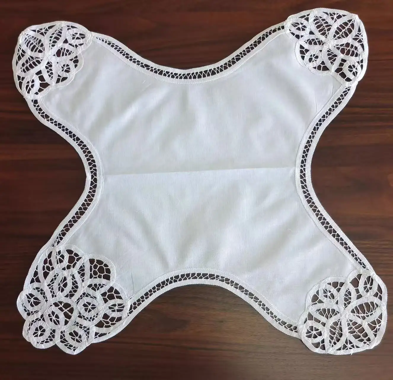 2PCS 37x37cm100% Cotton Handmade Bread Towel (batten Lace Bun Warmer)