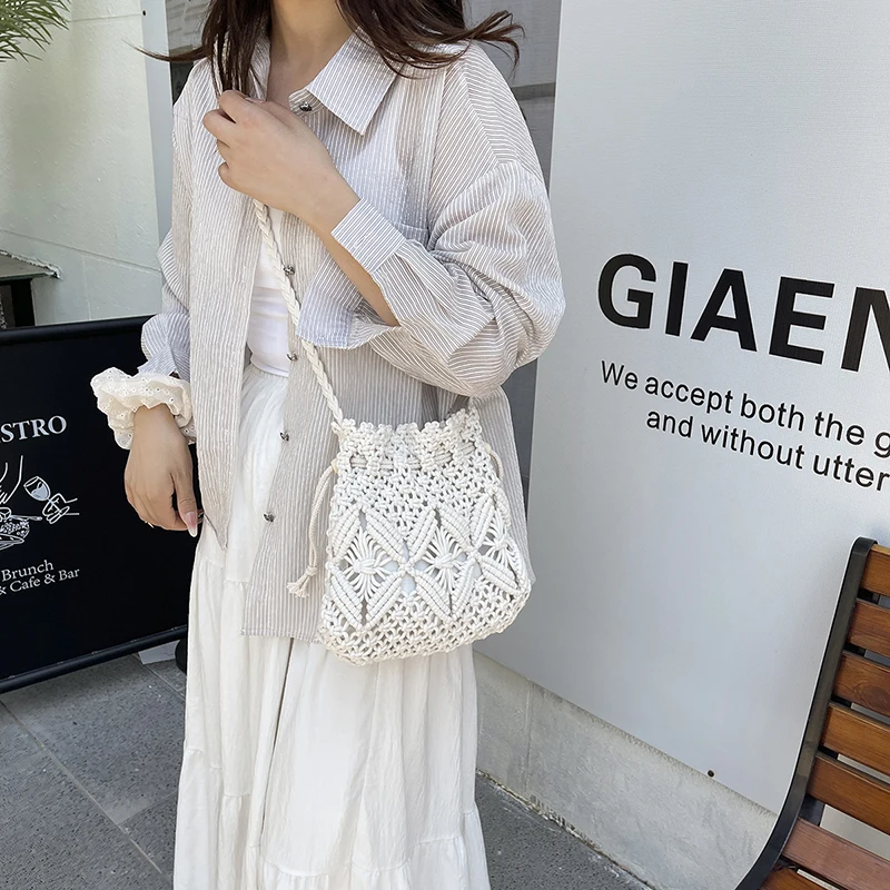 Tas Bahu Kecil Tenun Sisi Kiri - Women'S Raffia Bags ulasan dan harga
