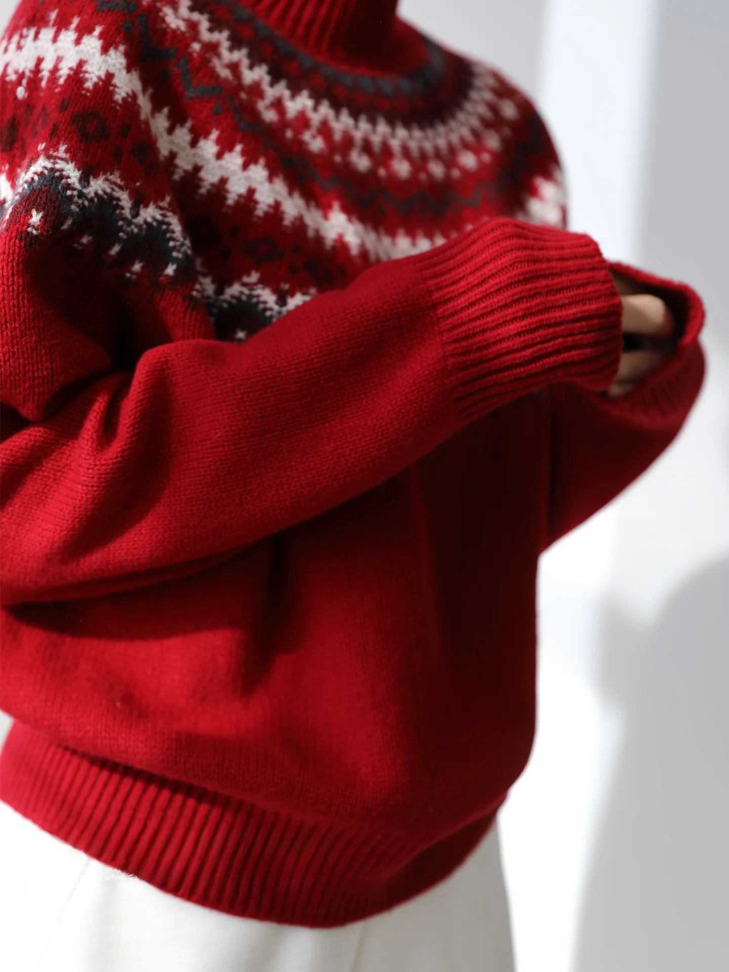 

Ретро-свитер свободного кроя с высоким воротником, мягкий, удобный, шерстяной, с длинными рукавами, с геометрическим узором, белый, элегантный топ для женщин