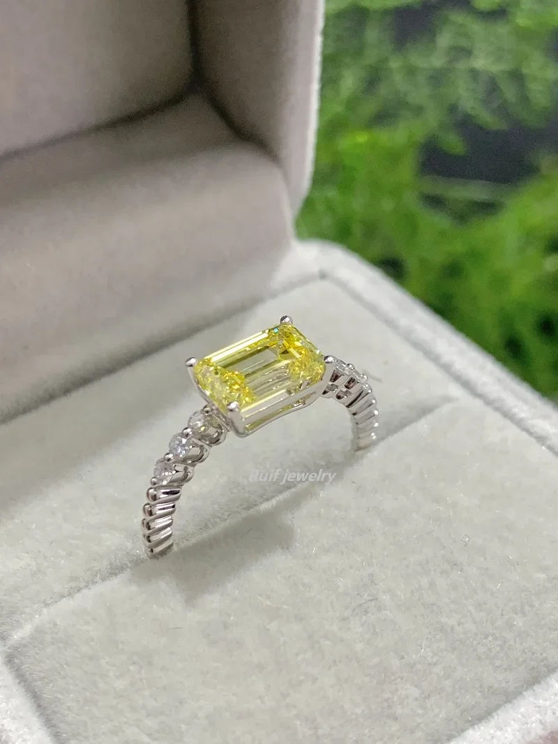 

Ruif High Fine Exquisite about 1.79ct Fancy ViVid Yellow Lab Grown Diamond Rings for Women Daily Wear Luxury Jewelry