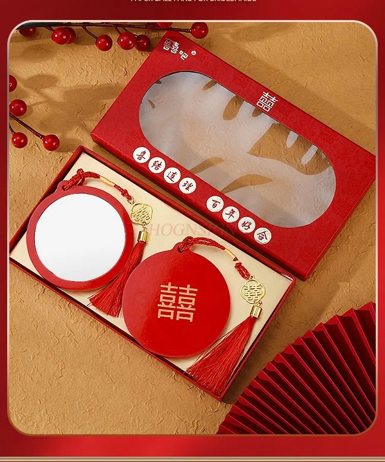 

Solid wood high-end makeup mirror comb, a pair of wedding supplies, hand held wooden mirror set, wedding supplies