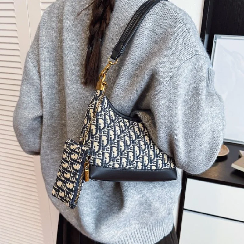 

Шикарная женская кожаная сумка через плечо с плечевым ремнем Элегантный классический стиль-мессенджер для женской моды