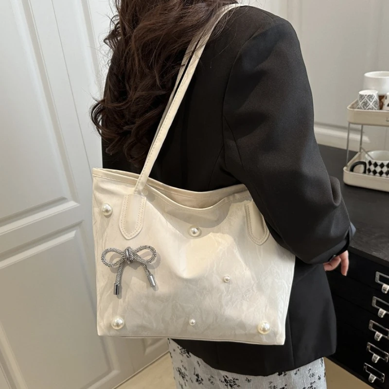 Large Capacity Women's Tote Bag with Pearl Bow Ornament , Soft Wrinkle Resistant Shoulder Purse, Fashion Handbag for Daily Work