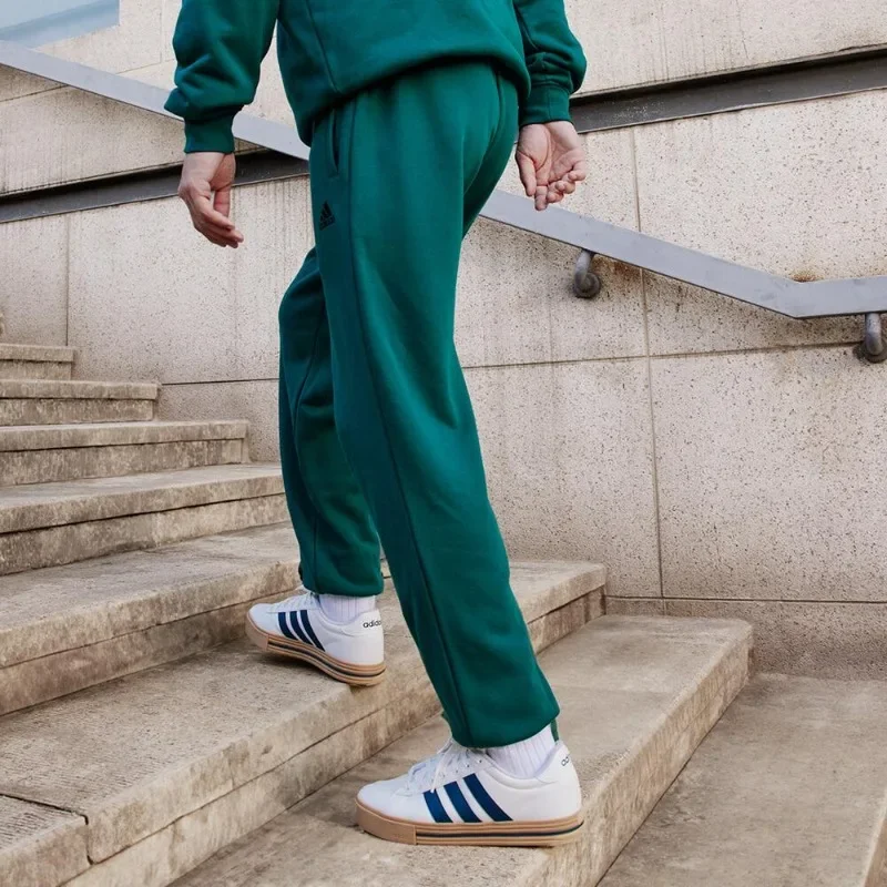 Adidas Unisex Autumn Winter Water Repellent for Men Women, Drawstring Waist Tapered Snap Cargo Pockets Fitness Trousers JM9114