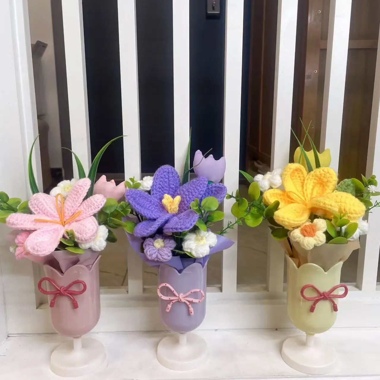 Mini copa de 15cm, tulipán Artificial, flores de ganchillo, Bouqets, decoración del hogar, regalo de graduación de cumpleaños para el Día de la madre de San Valentín