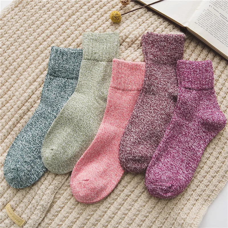 

5 Pairs Autumn Winter Thickened Warm Women Looped Socks Solid Color Versatile Causal Middle Tube Wool Sokken for Ladies