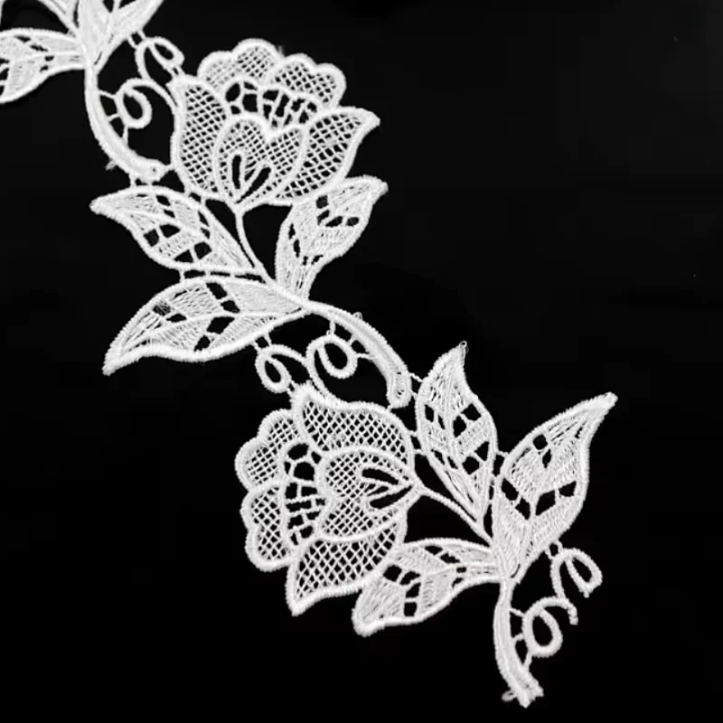1 Yard de Tissu en Dentelle Brodé de Fleurs Blanches et Noires, Bordure Guipure pour Couture DIY, Applique Décorative Artisanale