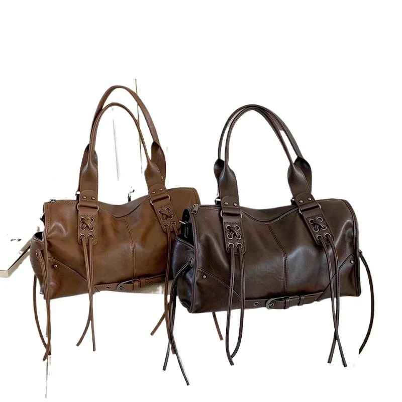 2026 جودة عالية حقائب كتف جديدة الشتاء سميكة مقاوم للماء حقائب اليد النسائية بولي بلون بلون سستة متقاطع حقيبة حمل عادية #6