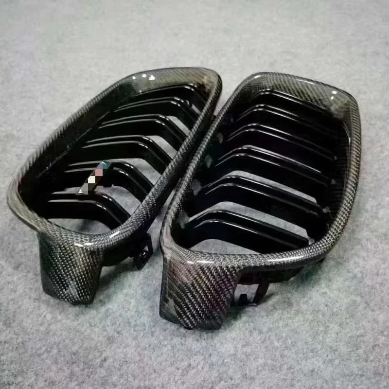 

Решетка радиатора из карбона в стиле M3 для BMW 3 серии F30 (2012-2019), модели 316i, 318i, 320i, 325i, 330i