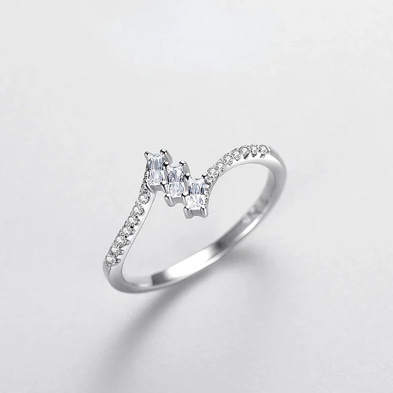 S925 Sterling Silver Ring, Female Niche Design, Square Sparkling Diamond Index Finger Ring, Fashionable Small and Versatile