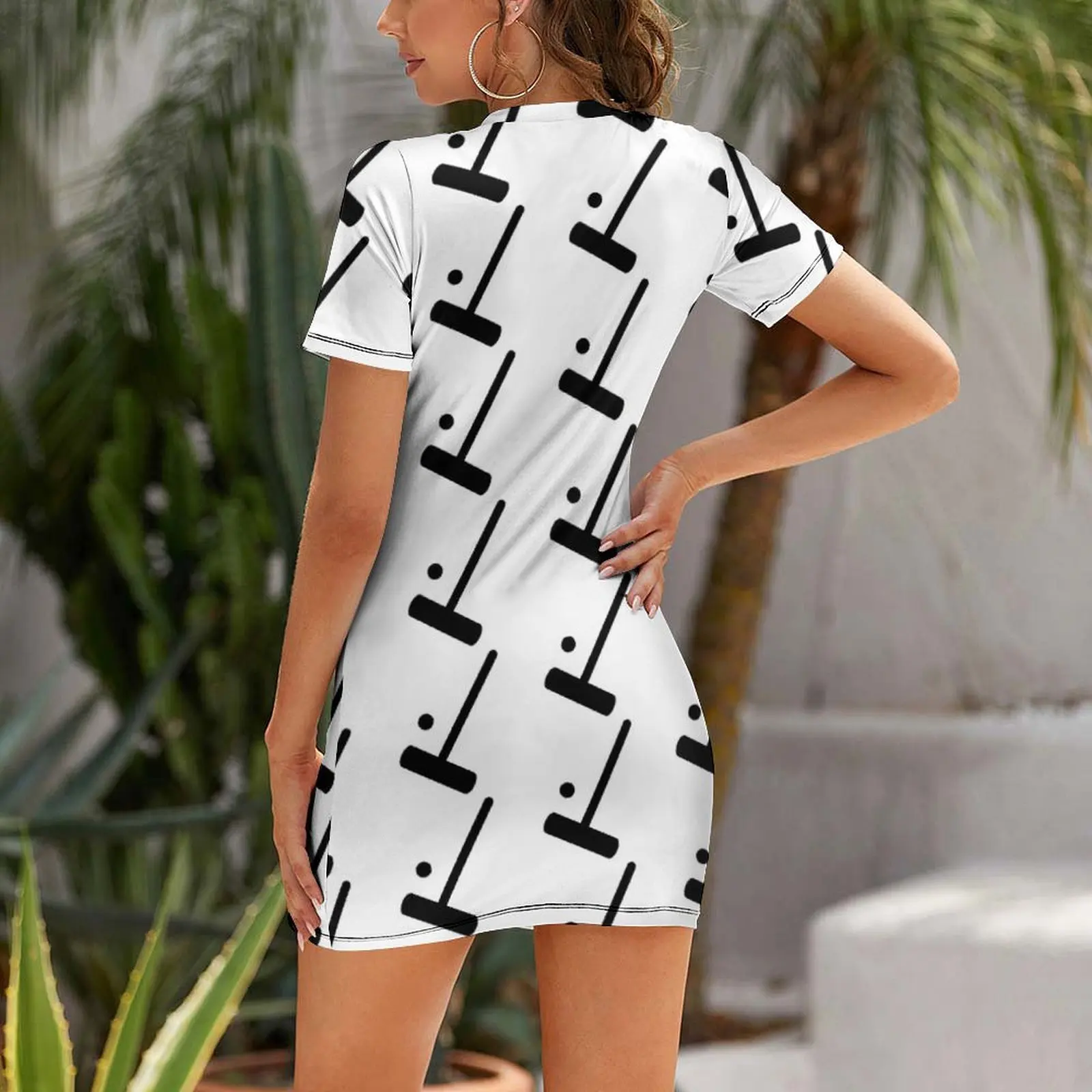 Silhouetted Croquet Mallet and Ball Patterned Short Sleeved Dress dress for women Cocktail of dresses