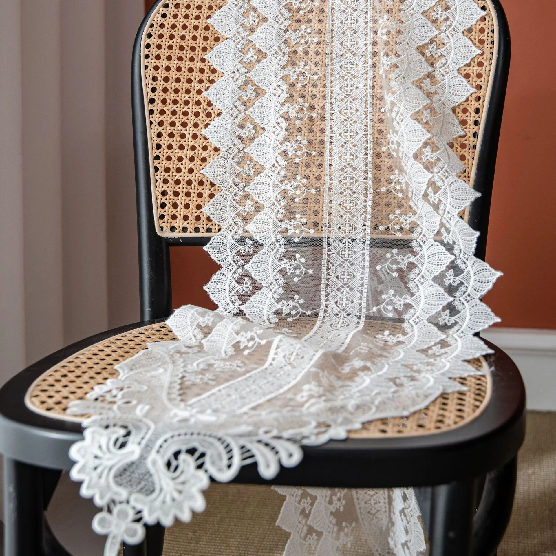 Vintage White Lace Table Runner, Hollow Embroidered Table Flag, Boho Table Decor for Dining Table, Coffee Table, Dresser