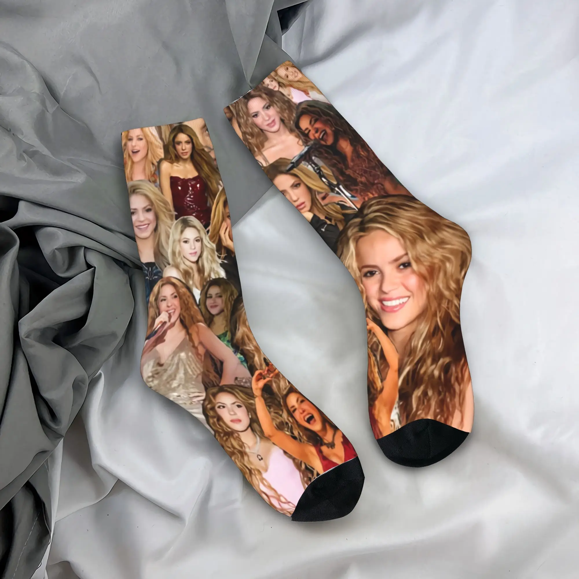 Shakira Las Mujeres Ya No Lloran World Tour 2026 Graphic Stockings Men's Breathable Cycling Socks Autumn Non-Slip Socks