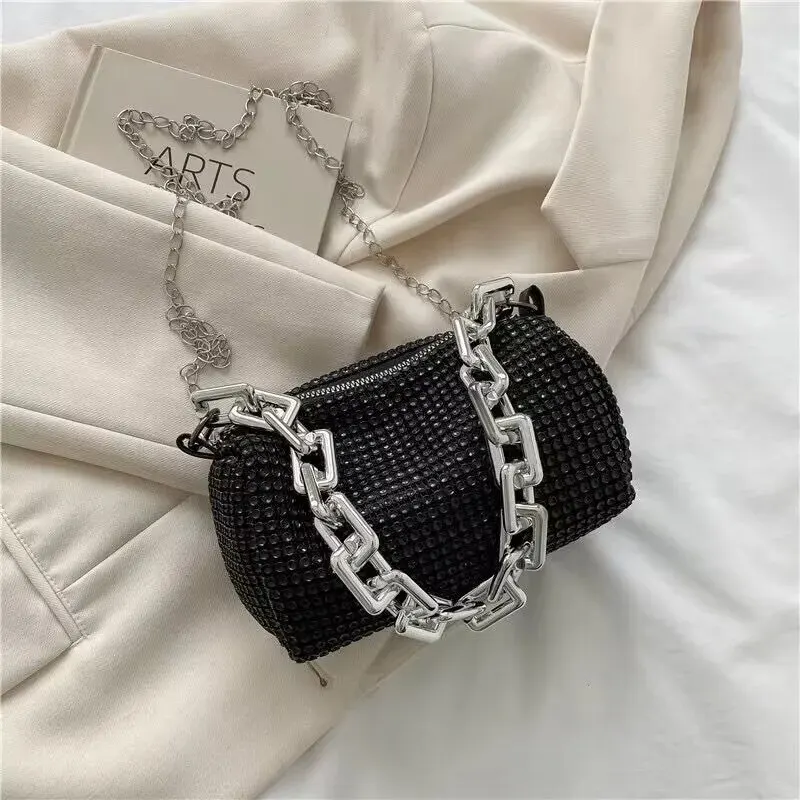 Allover-Beuteltasche mit Strasssteinen, Balltasche mit Glitzerkette, Mini-Umhängetasche für Damen (6,3 x 3,54) Zoll). – Detail 18