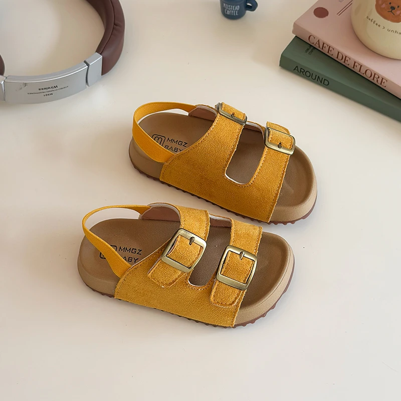 Thumbnail 4 - #82 Flat Sandals Comparison Guide