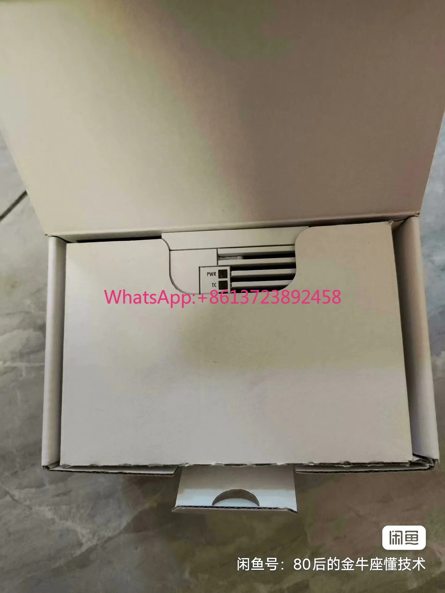 

Beckhoff 5120-0135, original with packaging, brand new in quality and normal function.