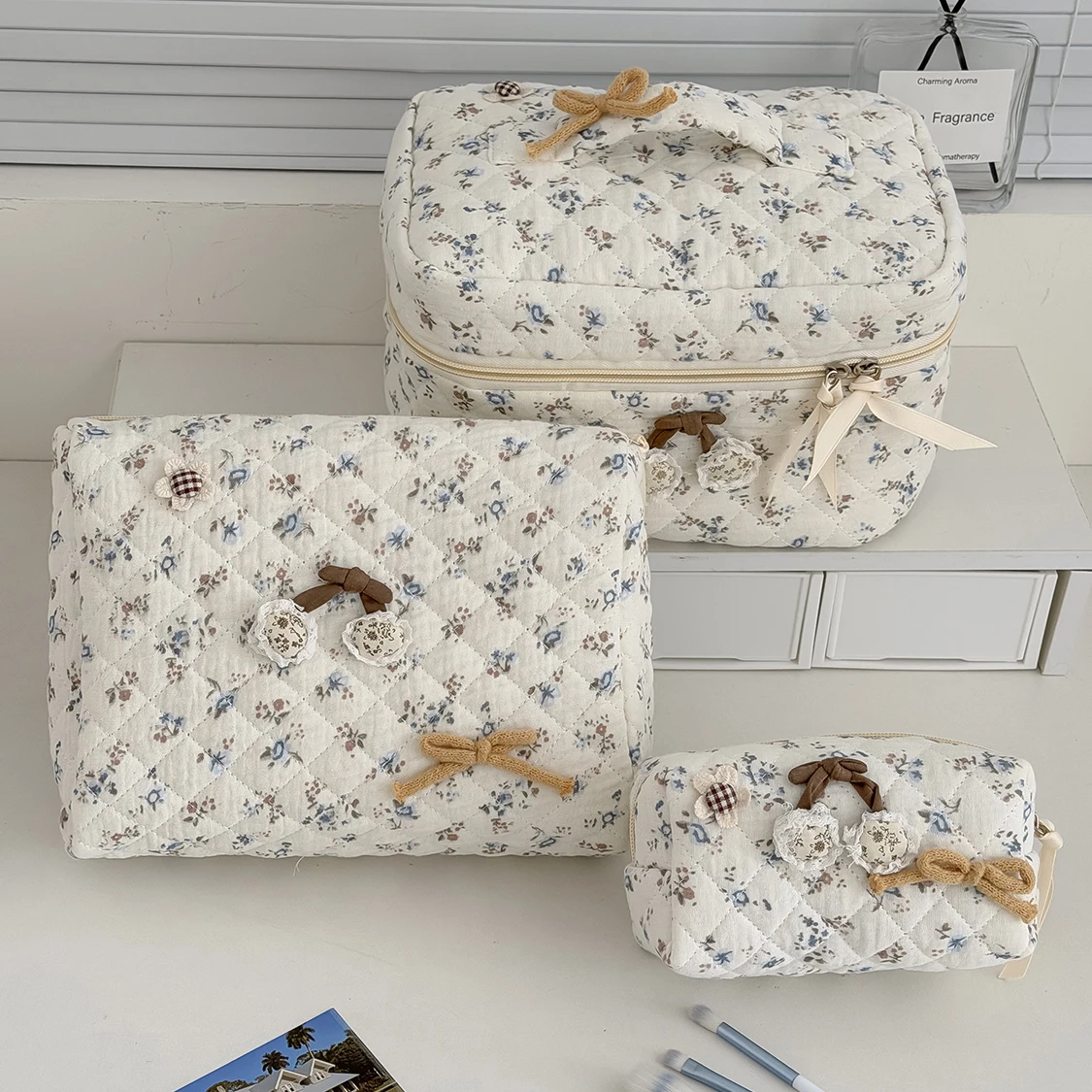 Vintage Forest Blue Floral Makeup Bag Quilted Handle Multi Size Travel Cosmetic Organizer Bag