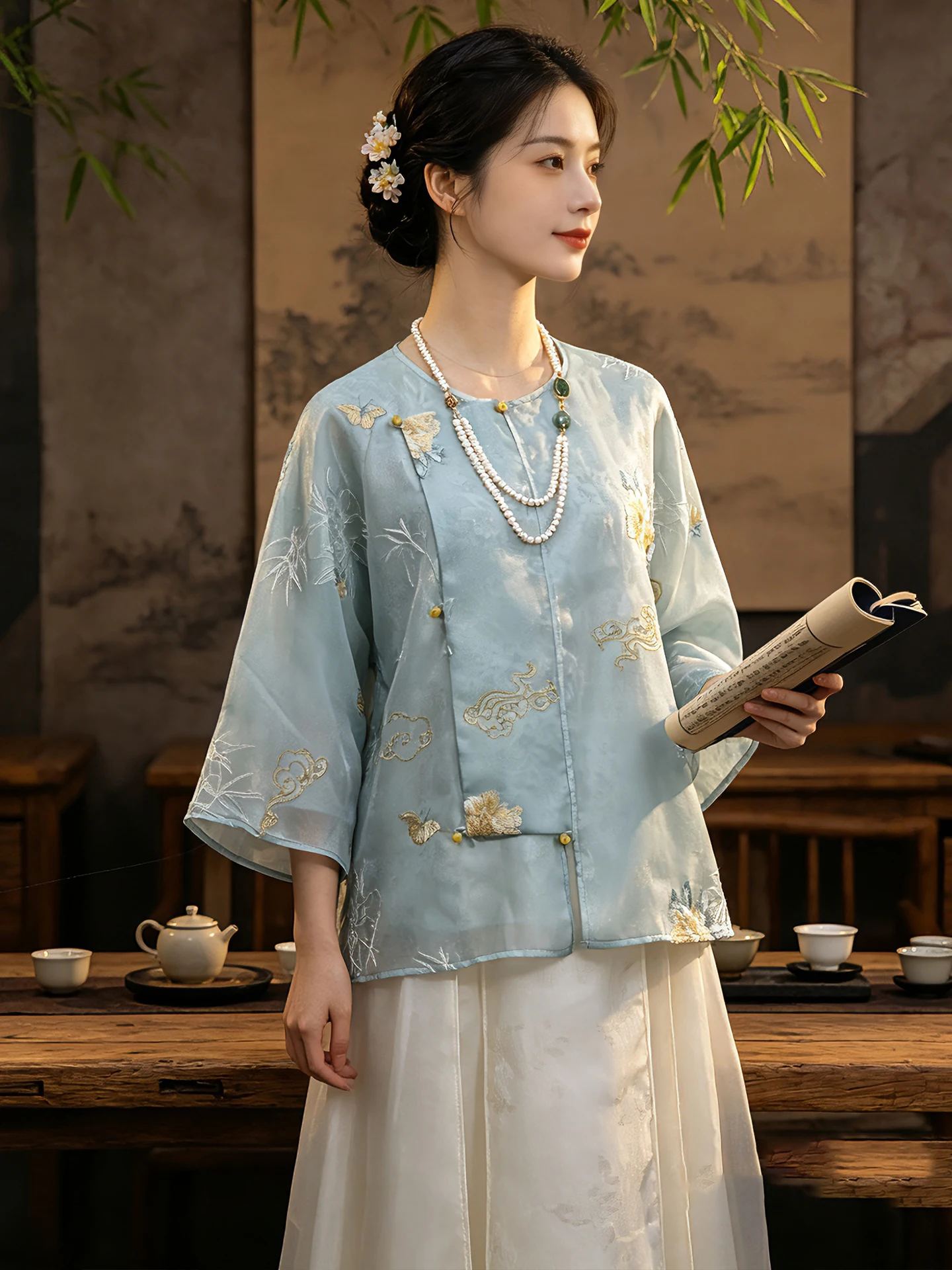 New Chinese Style Embroidered Women's Top Summer Spring Seven-Quarter Sleeve round Neck Retro Republic of China Style Otago S...